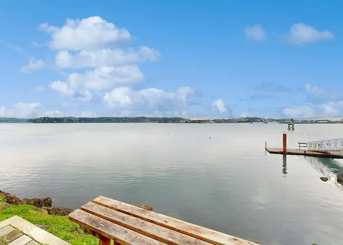 Beautiful Briny Retreat